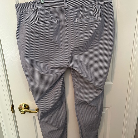 Talbots Weekend Chino 14W - Picture 3 of 4
